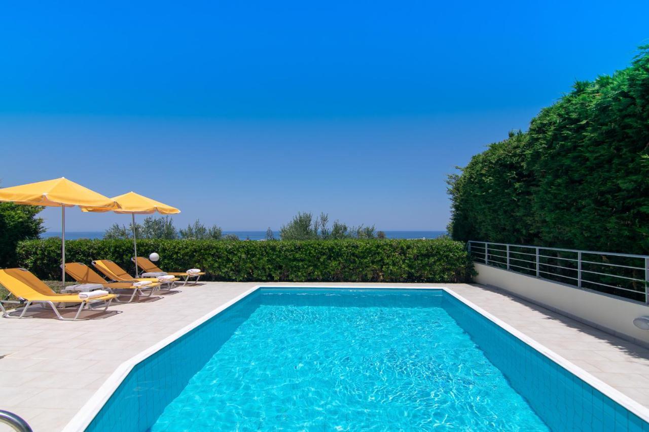 Yanni'S Villas Adelianos Kampos Exterior photo